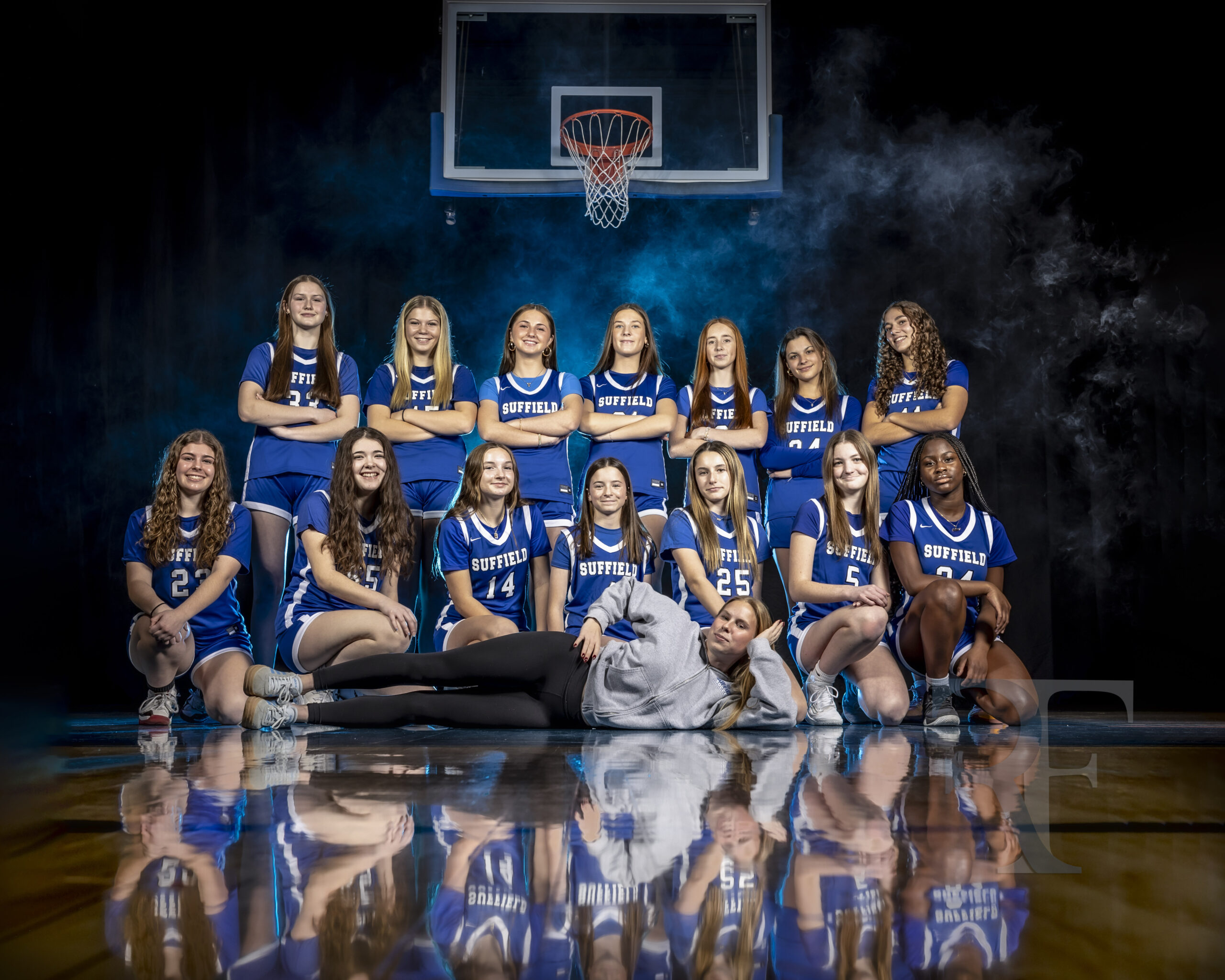 CT Media Day Photographer | MA Media Day Photographer | CT Photographer - Suffield High School girls basketball team poses in their blue uniforms. 